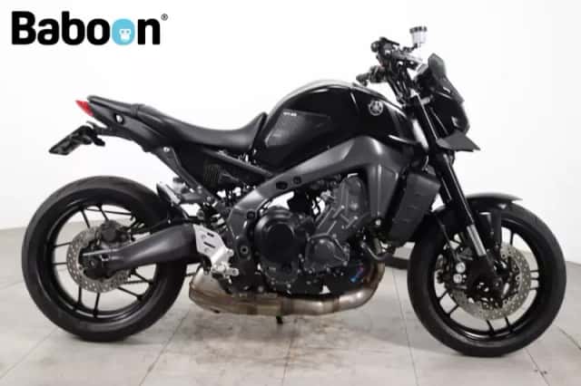 Yamaha MT-09 (2022) thumbnail 1