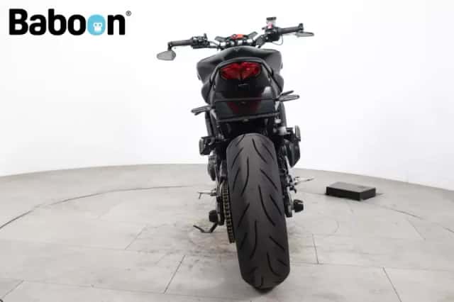 Yamaha MT-09 (2022) thumbnail 3