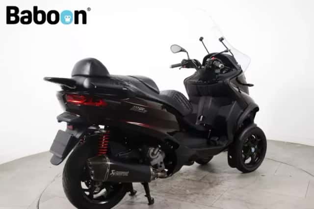 Piaggio MP3 500 (2014) thumbnail 2