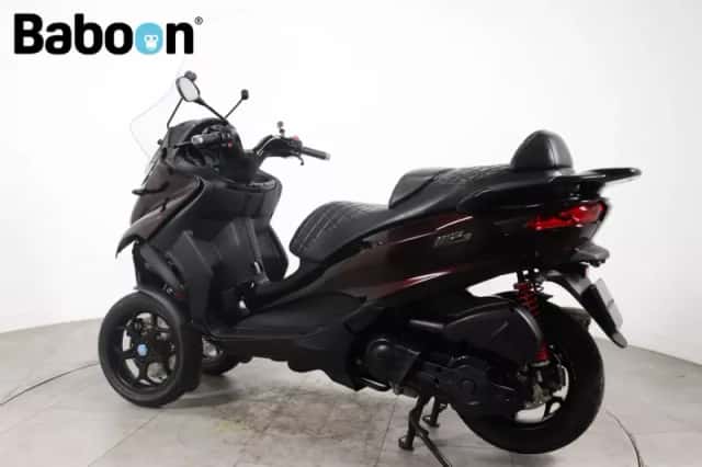Piaggio MP3 500 (2014) thumbnail 4
