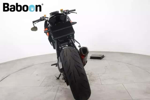KTM 1290 SuperDuke R (2019) thumbnail 3