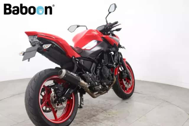 Kawasaki Z 650 50TH Anniversary (2022) thumbnail 2