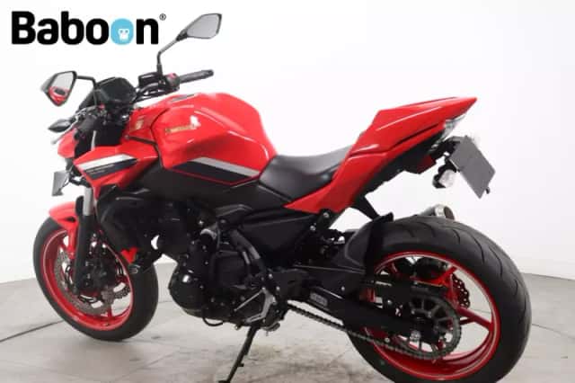 Kawasaki Z 650 50TH Anniversary (2022) thumbnail 4