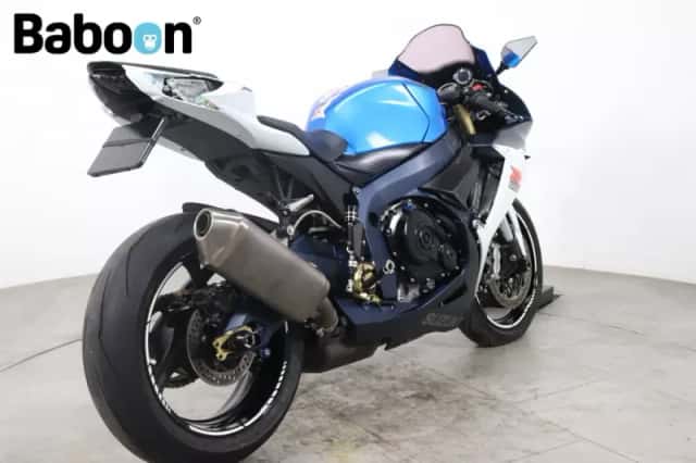 Suzuki GSX-R750 (2011) thumbnail 2