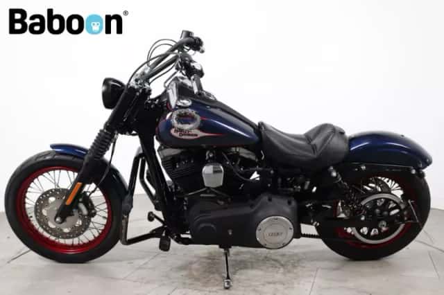Harley-Davidson Street Bob (2013) thumbnail 5