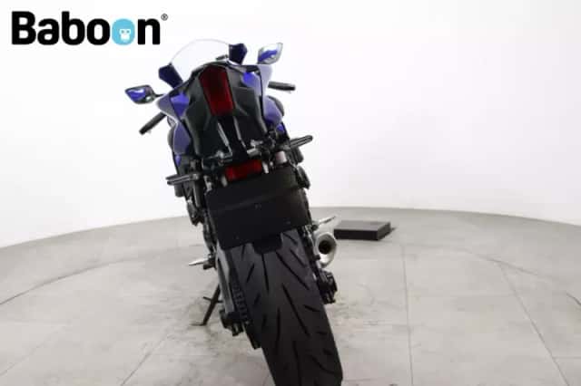 Yamaha YZF-R7 (2022) thumbnail 3
