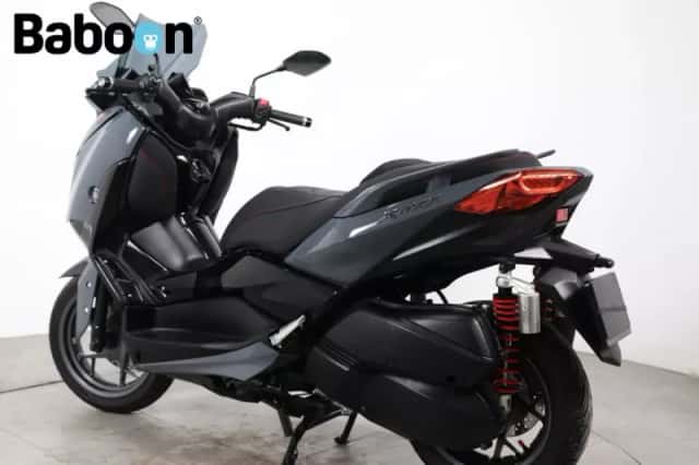 Yamaha Xmax 300 Tech MAX (2021) thumbnail 4