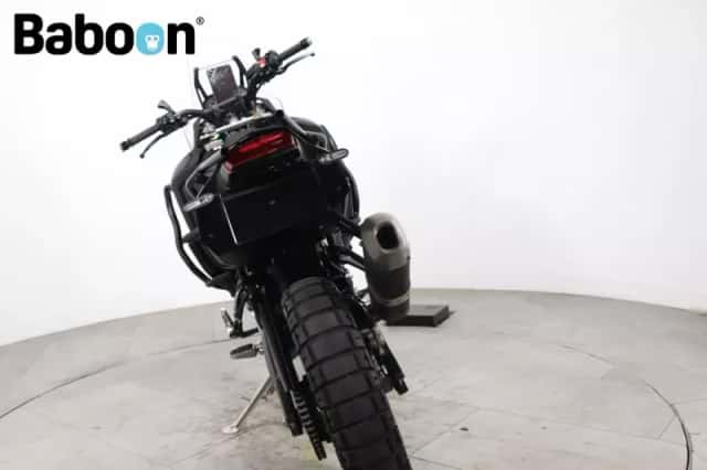 Yamaha Tenere 700 WORLD RAID (2025) thumbnail 3