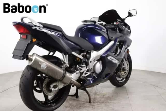 Honda CBR600F (2003) thumbnail 2