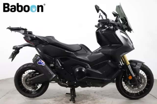 Honda X ADV (2023) thumbnail 1
