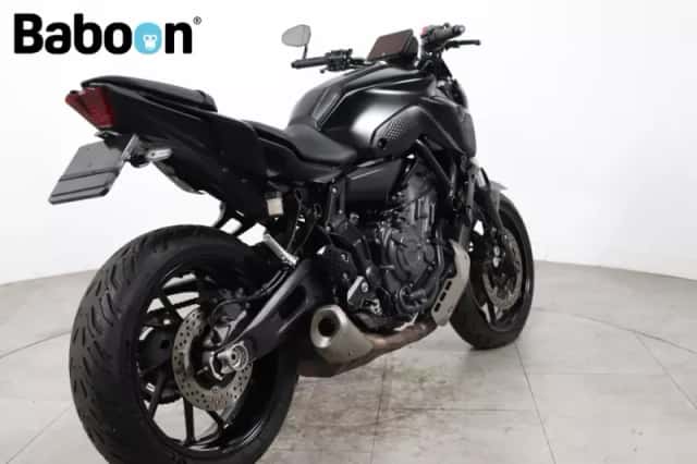 Yamaha MT-07 (2024) thumbnail 2