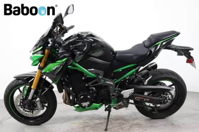 Kawasaki Z900 (2024) thumbnail 5