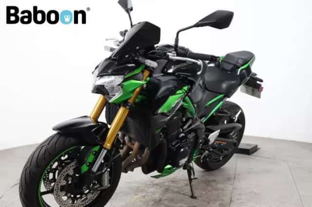 Kawasaki Z900 (2024) thumbnail 6