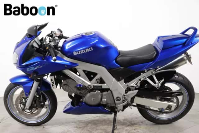 Suzuki SV650S (2005) thumbnail 5