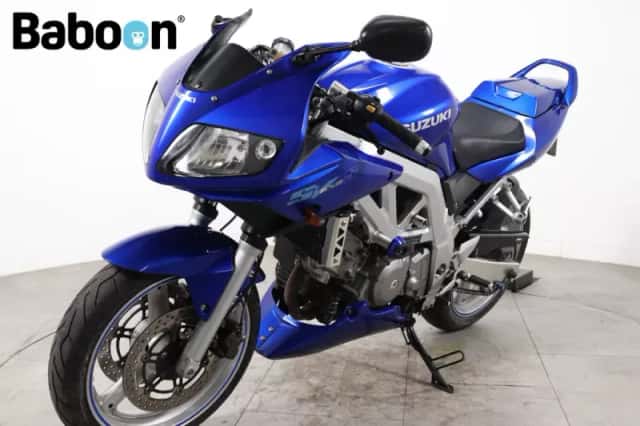 Suzuki SV650S (2005) thumbnail 6