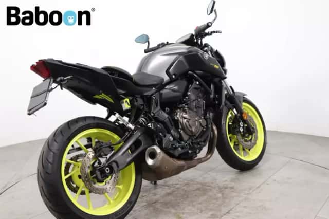 Yamaha MT-07 (2018) thumbnail 2