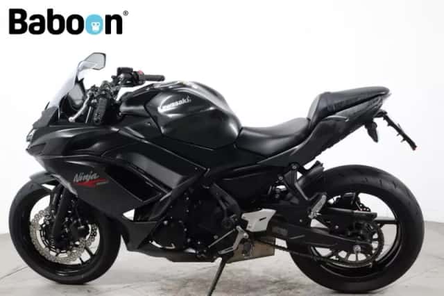 Kawasaki Ninja 650 (2025) thumbnail 2
