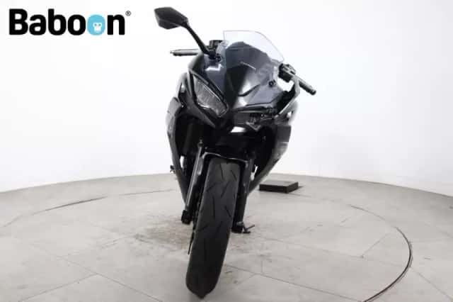 Kawasaki Ninja 650 (2025) thumbnail 4