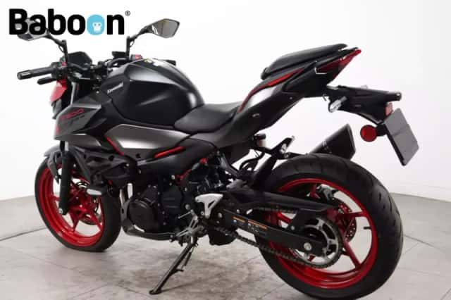 Kawasaki Z 500 SE (2025) thumbnail 4