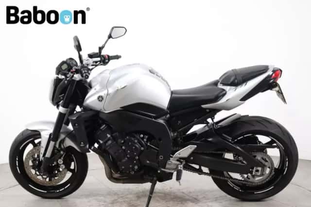Yamaha FZ1 (2009) thumbnail 3