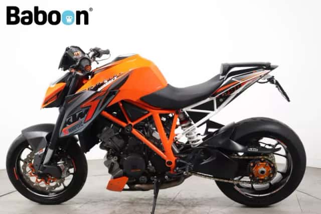 KTM 1290 SuperDuke R (2014) thumbnail 2