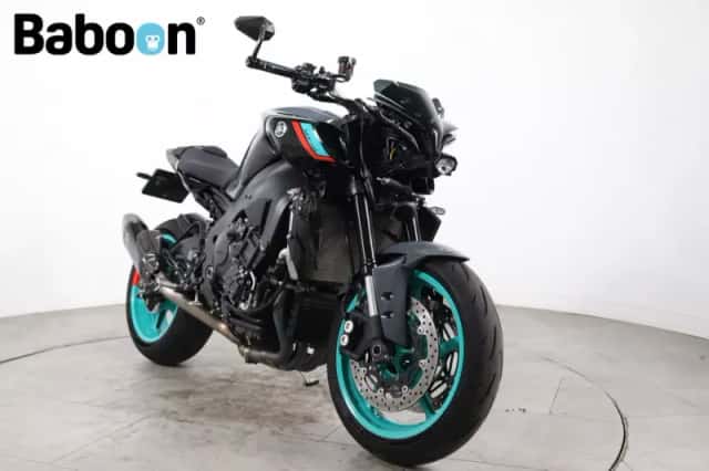 Yamaha MT-10 (2024) thumbnail 2
