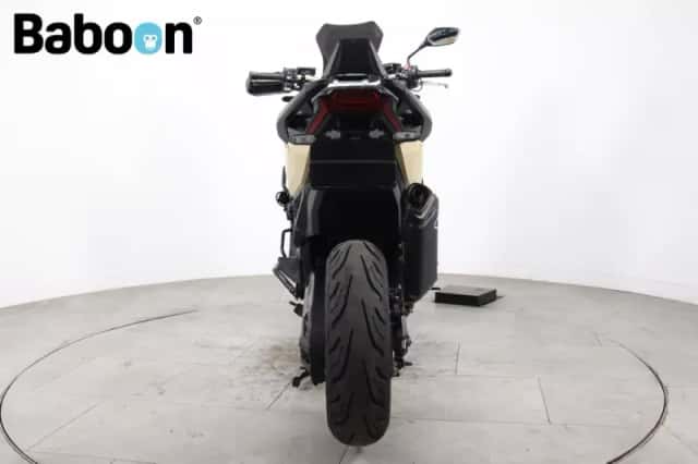 Honda X ADV (2022) thumbnail 3