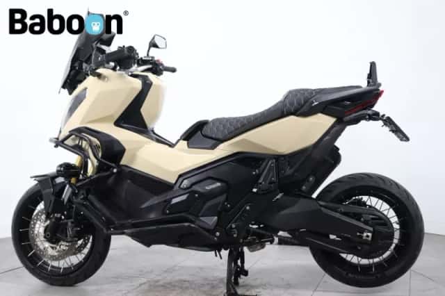 Honda X ADV (2022) thumbnail 5