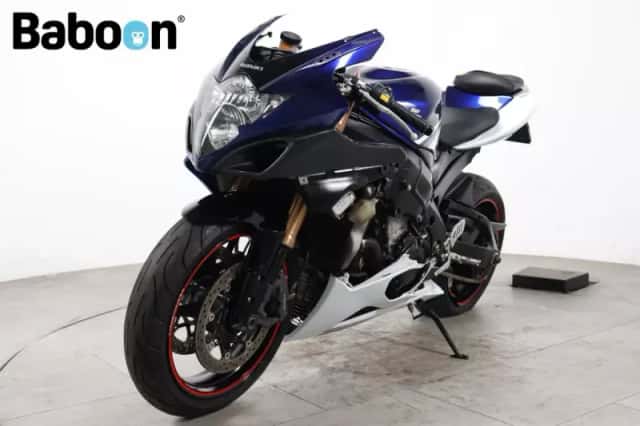 Suzuki GSX-R1000 (2005) thumbnail 3