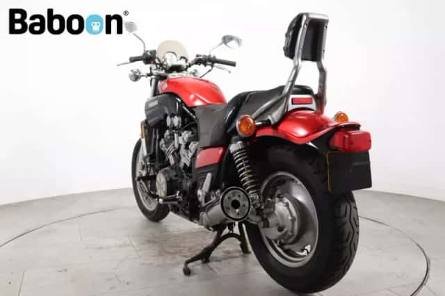 Yamaha VMX 1200 V-MAX (1988) thumbnail 2