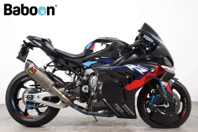 BMW M 1000 RR (2024) thumbnail 1