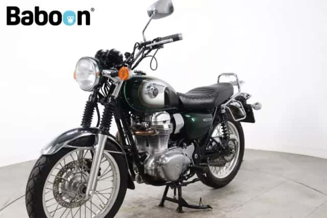 Kawasaki W800 (2011) thumbnail 6