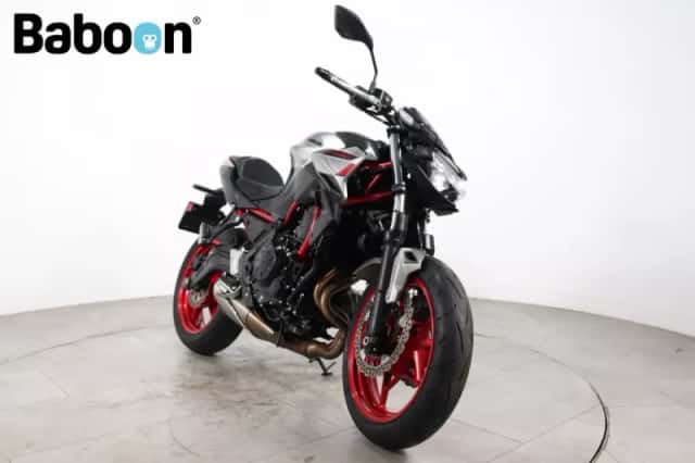Kawasaki Z650 (2023) thumbnail 5