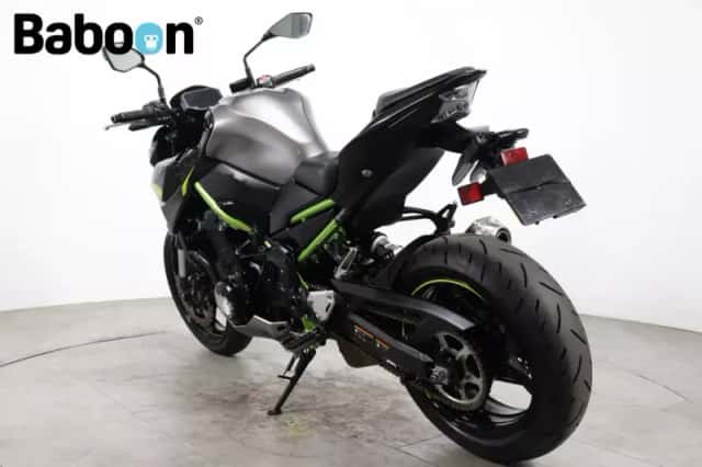 Kawasaki Z900 (2020) thumbnail 2