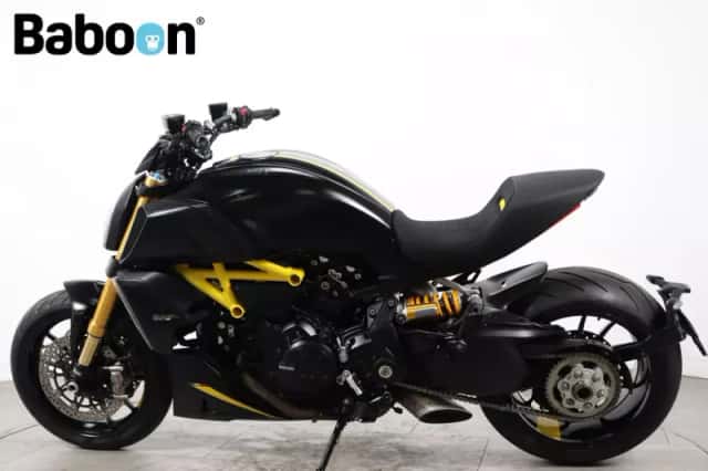 Ducati Diavel 1260 S (2022) thumbnail 2