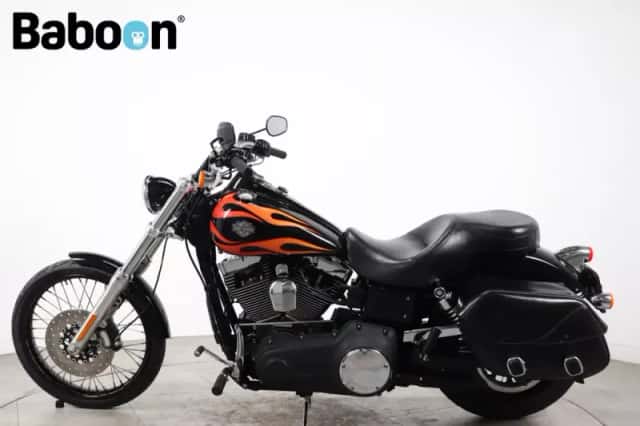 Harley-Davidson Wide Glide (2010) thumbnail 2