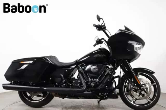 Harley-Davidson Road Glide (2024) thumbnail 1