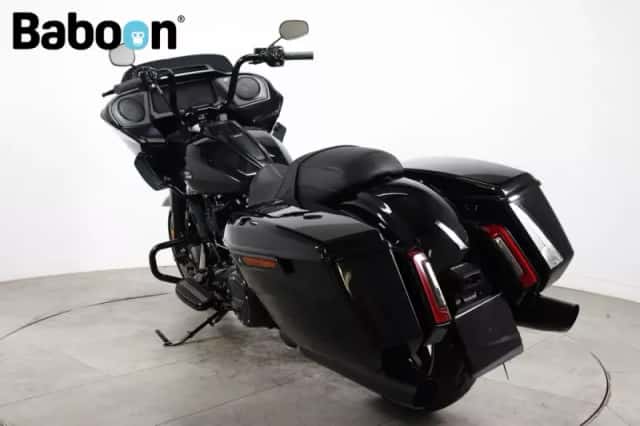 Harley-Davidson Road Glide (2024) thumbnail 6