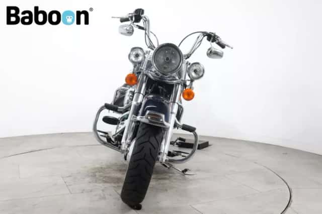 Harley-Davidson Softail (2013) thumbnail 5