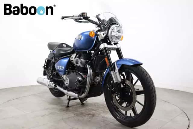 Royal Enfield Meteor Super 650 (2023) thumbnail 6