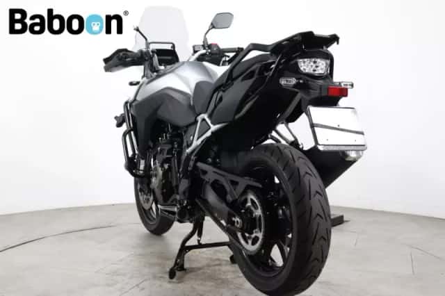 Suzuki V-Strom 800 (2026) thumbnail 6