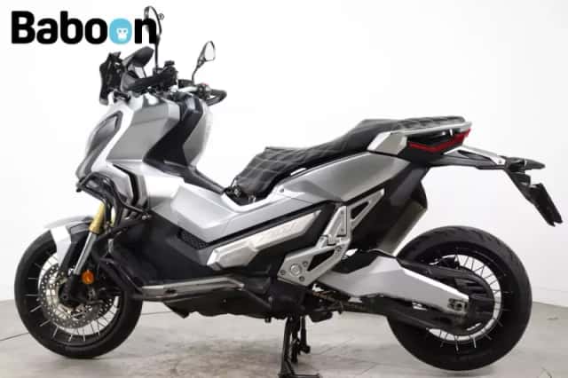 Honda X ADV (2018) thumbnail 5