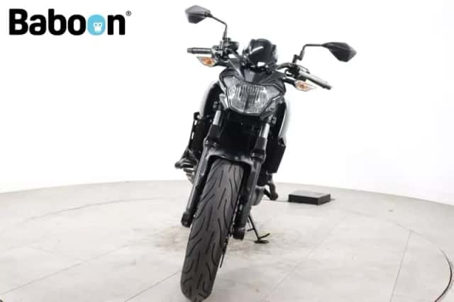 Kawasaki Z650 (2017) thumbnail 3