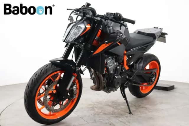 KTM 890 Duke (2021) thumbnail 4