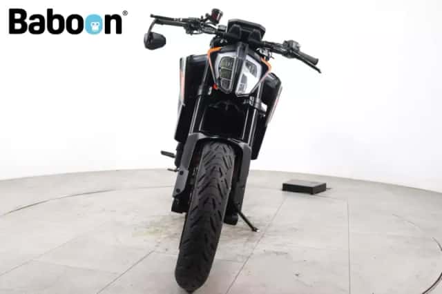 KTM 890 Duke (2021) thumbnail 5