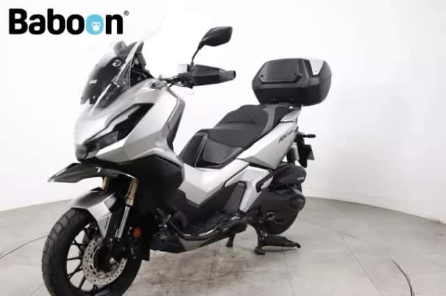 Honda Adv 350 (2023) thumbnail 6