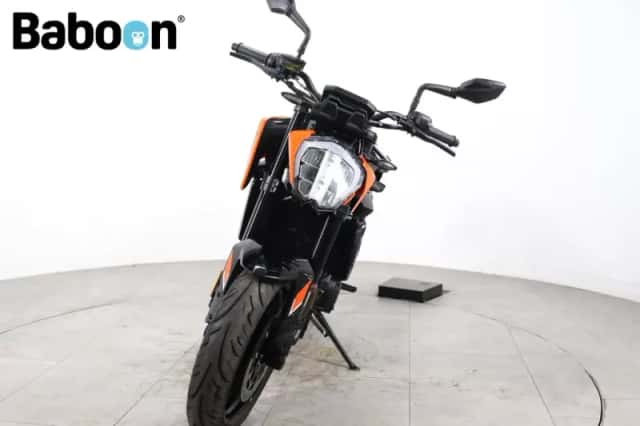 KTM 790 Duke (2025) thumbnail 5