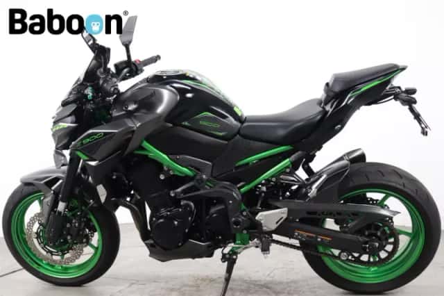 Kawasaki Z900 (2023) thumbnail 5