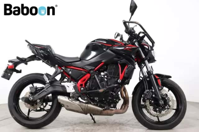 Kawasaki Z650 (2025) thumbnail 1