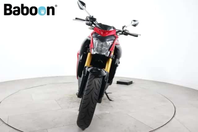 Suzuki GSX-S1000 (2018) thumbnail 3
